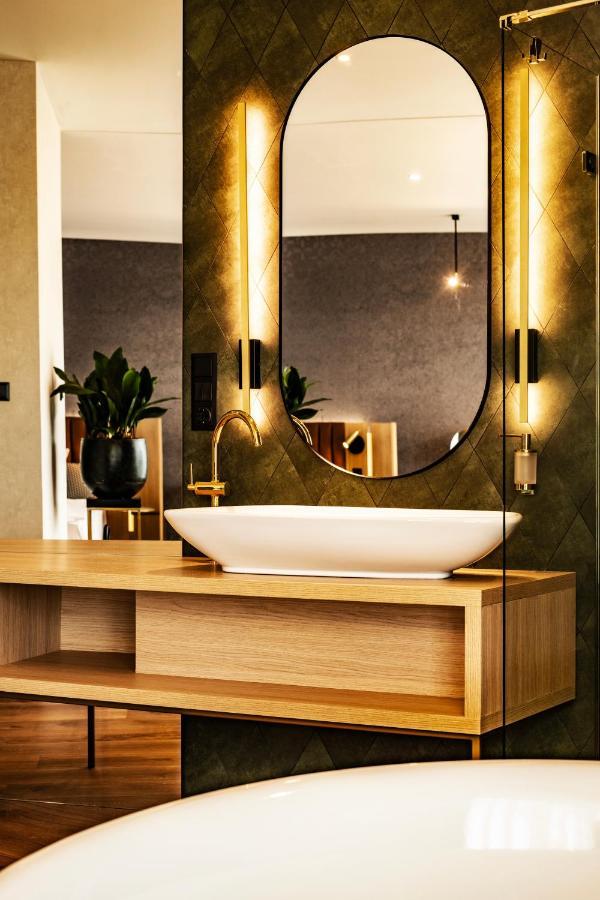 Villa Gran エステルゴム エクステリア 写真